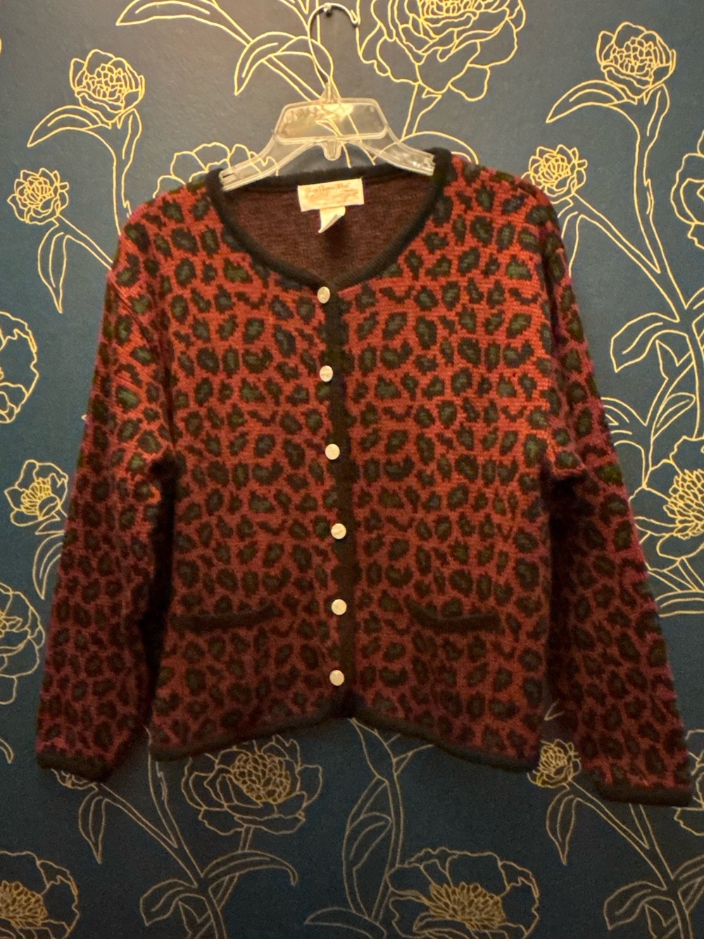 Vintage 80s TALLY HO knit cardigan HOLIDAY LEOPARD red green black LARGE